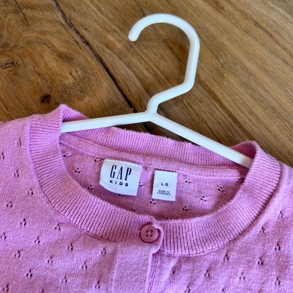 GAP. Size L (girls). Pink button up cardigan. Mint condition. - Picture 2 of 6